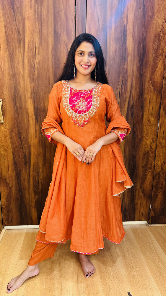 Image of Mul chanderi Bandhani fit and flare  kurta set with intricate hand detailing