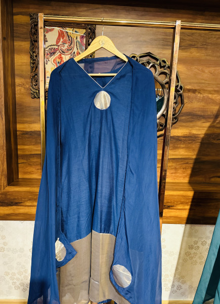 Pure Mul chanderi  kurta set with tissue detailing