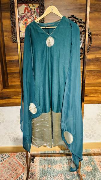 Pure Mul chanderi  kurta set with tissue detailing