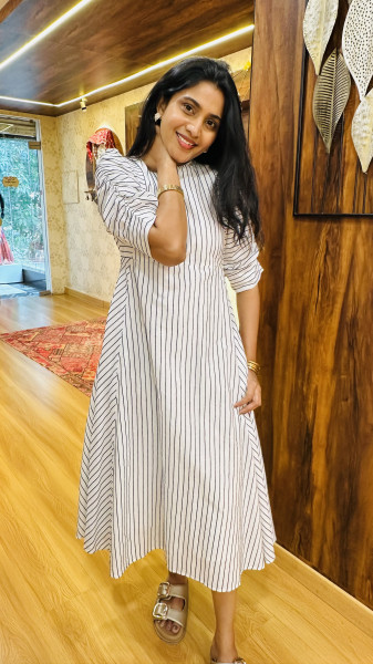 Pure cotton A line Dress with crinkled sleeves