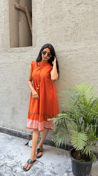 Mul cotton Jamdani Dress with pockets and 3/4 sleeves