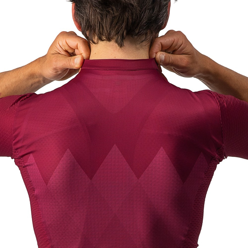 CASTELLI A TUTTA JERSEY