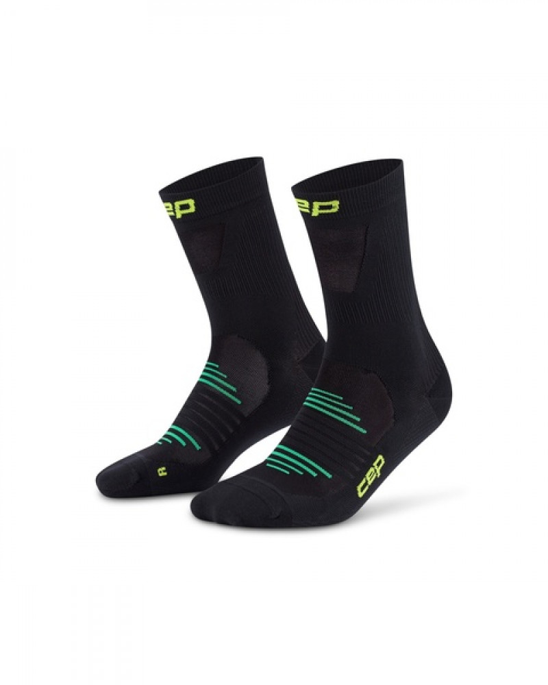 Image of CEP PRO RUN ULTRALIGHT MID-CUT SOCKS