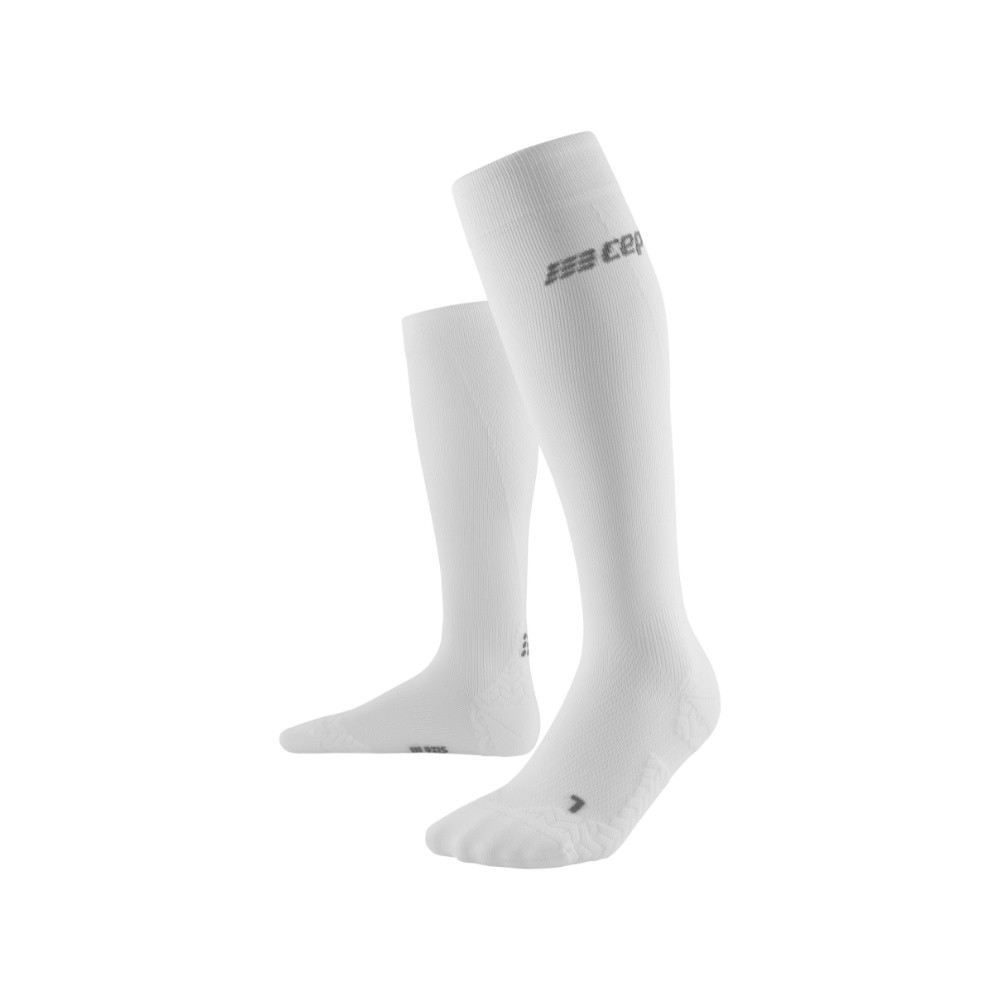 Image of CEP RUN ULTRALIGHT TALL SOCKS - V3