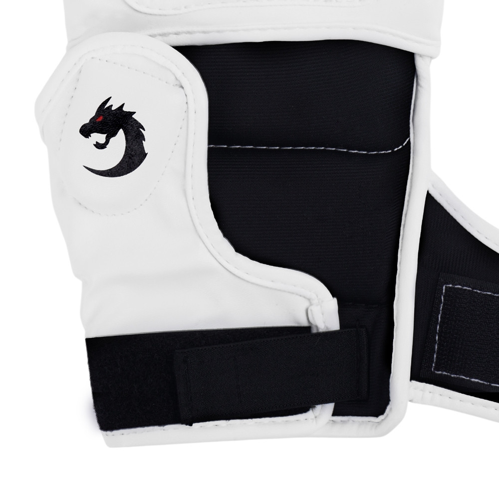 CHIZLD IMPACT MMA GLOVES