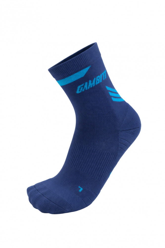 Image of GAMBITT DISTANCE COMPRESSION SHORT SOCKS