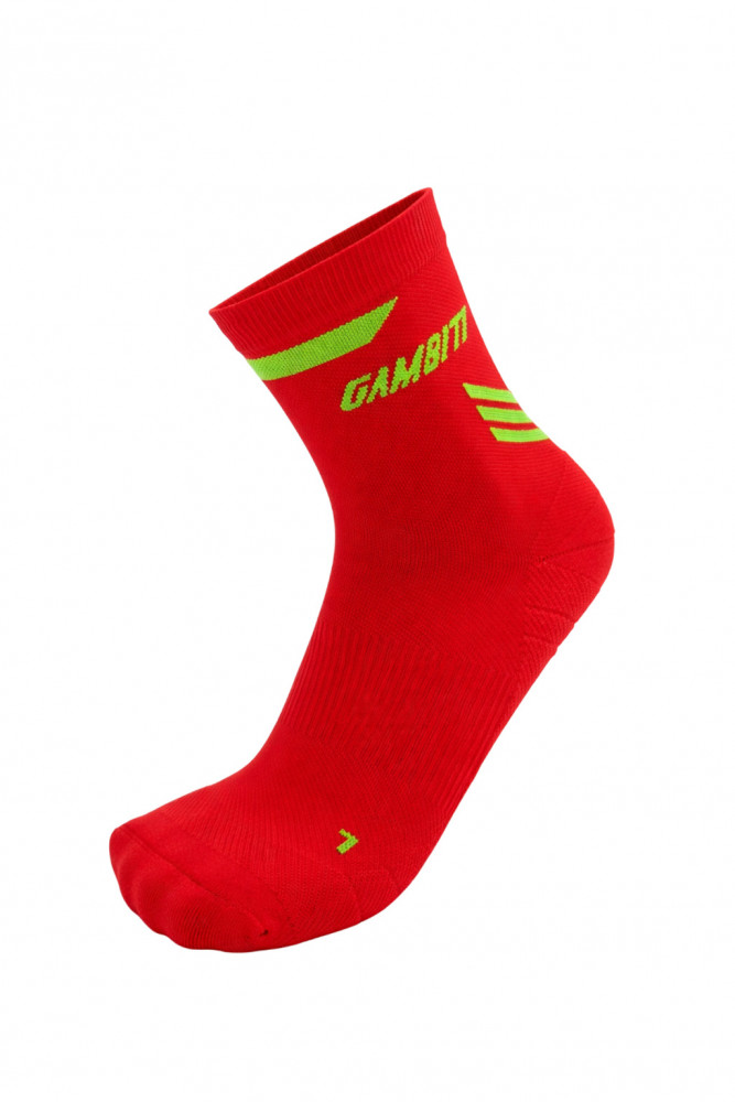 Image of GAMBITT DISTANCE COMPRESSION SHORT SOCKS