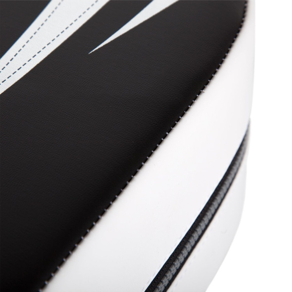 VENUM ABSOLUTE SQUARE KICK SHIELD