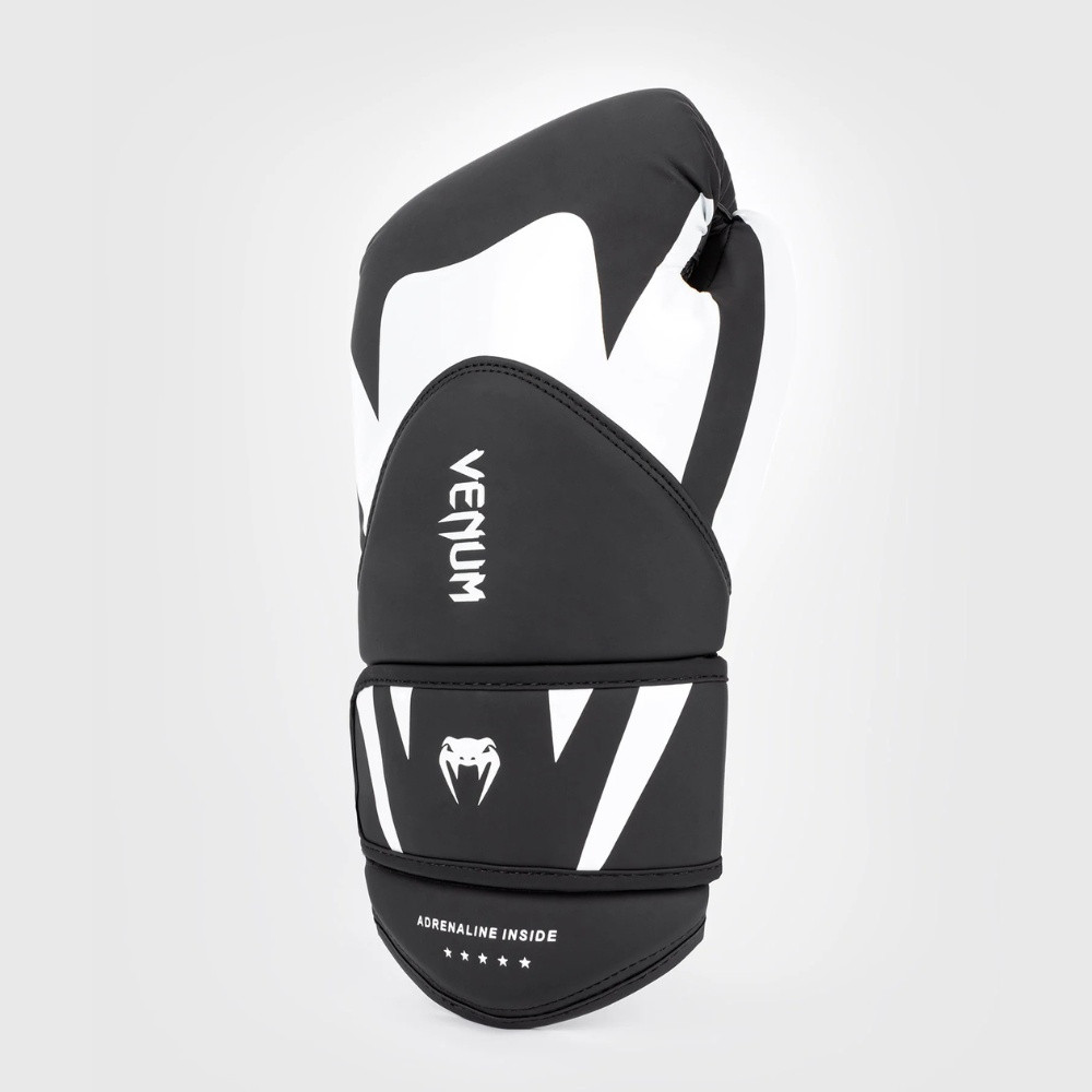 VENUM CHALLENGER 40 BOXING GLOVES