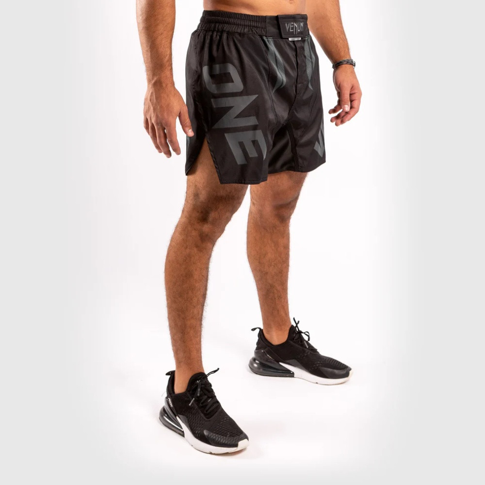 VENUM ONE FC IMPACT FIGHTSHORTS