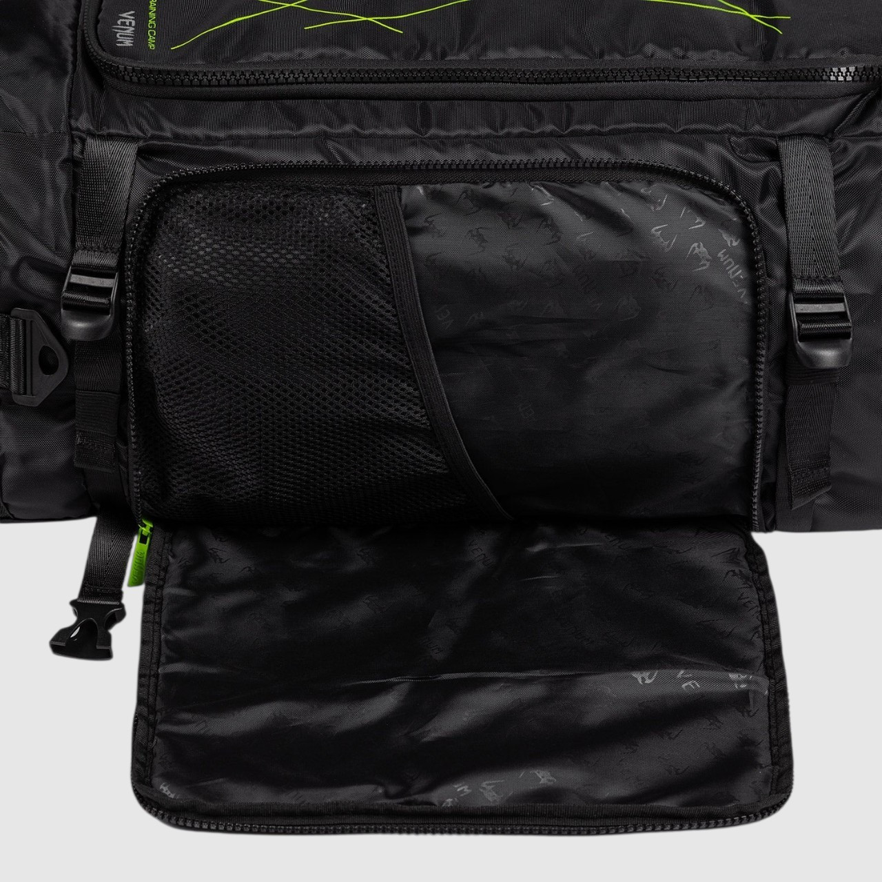VENUM TRAINING CAMP 40 SPORT BAG