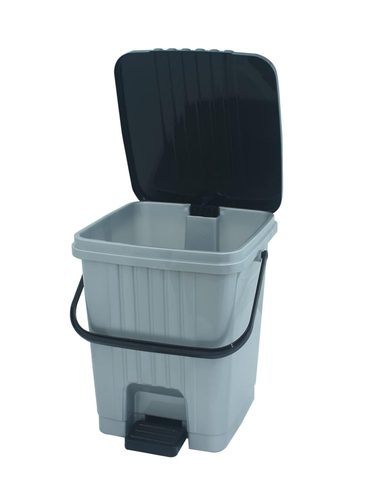 Image of Plastic Dustbin Paddle Nyasa 5 Liter