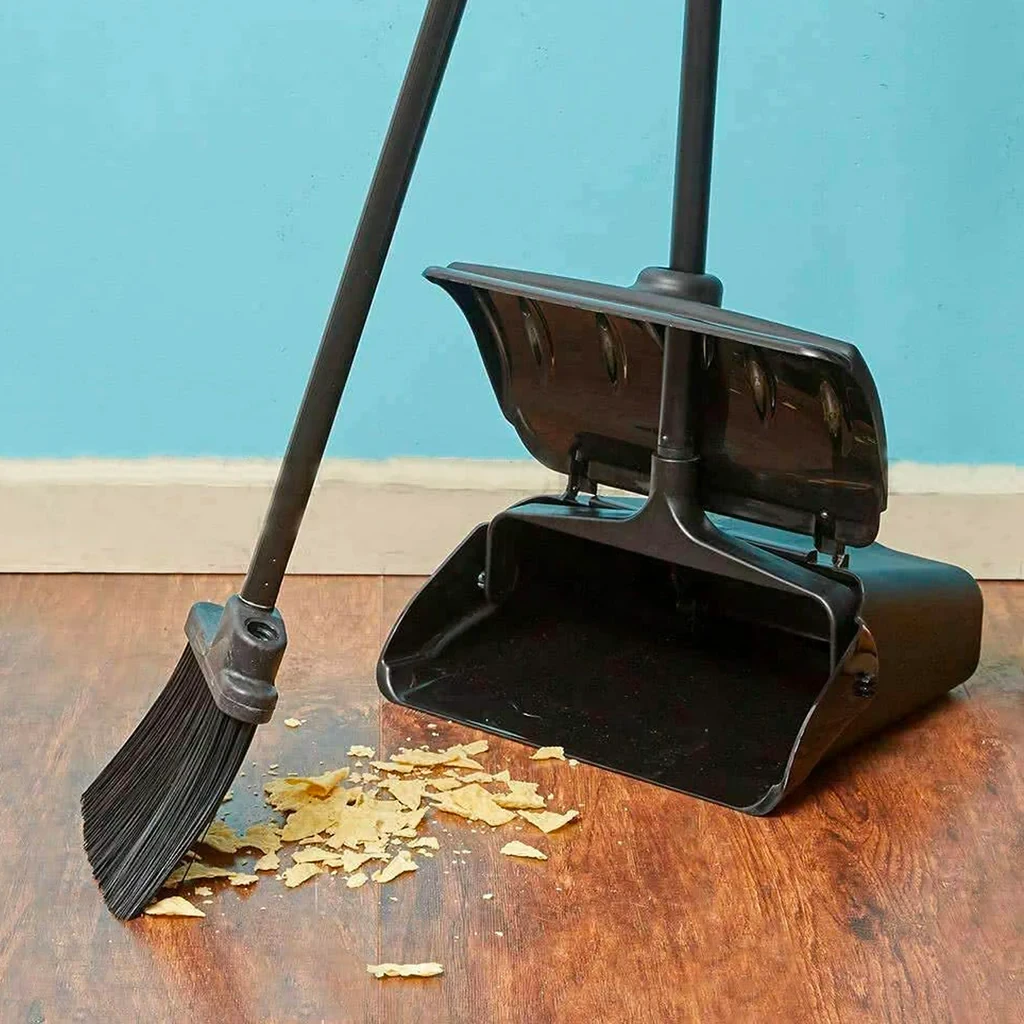 Taski Dustpan with Broom