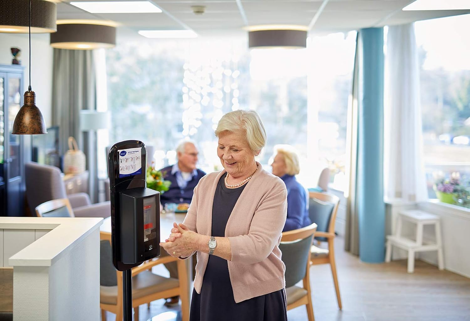 Intelli Care Hybrid Dispenser Black