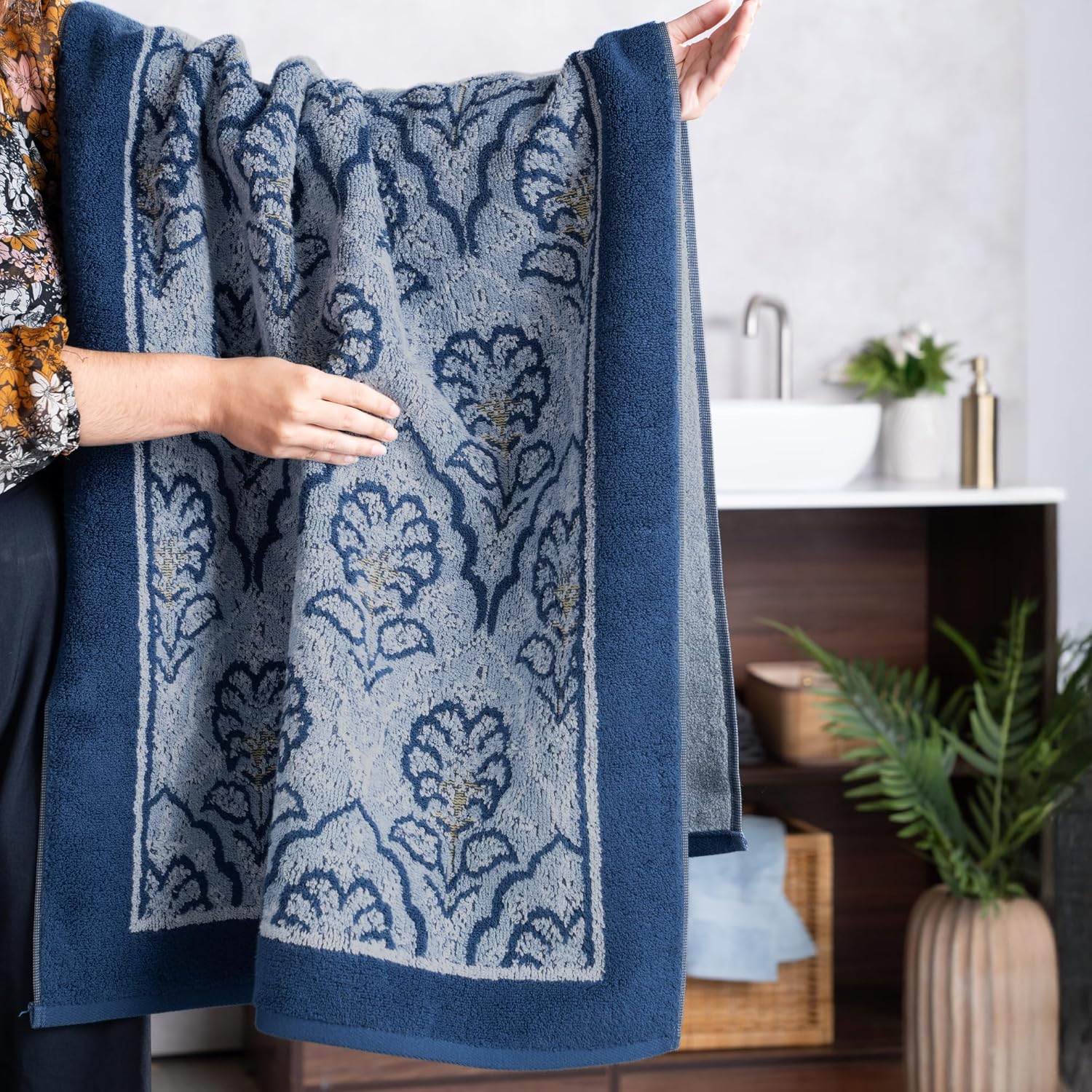 Trident Classic Bath Towel 550 GSM