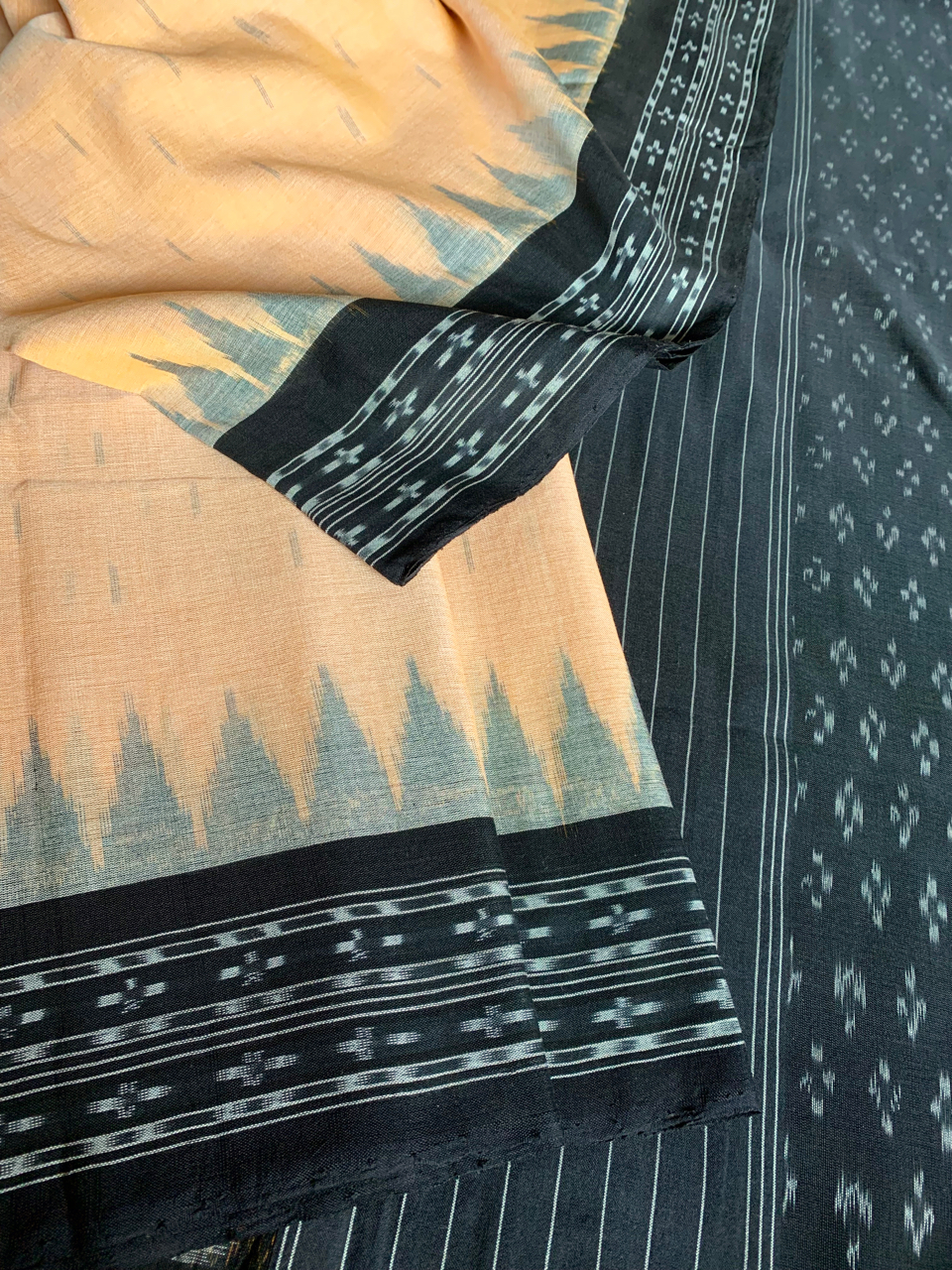 Pochampally single Ikat cotton handloom saree