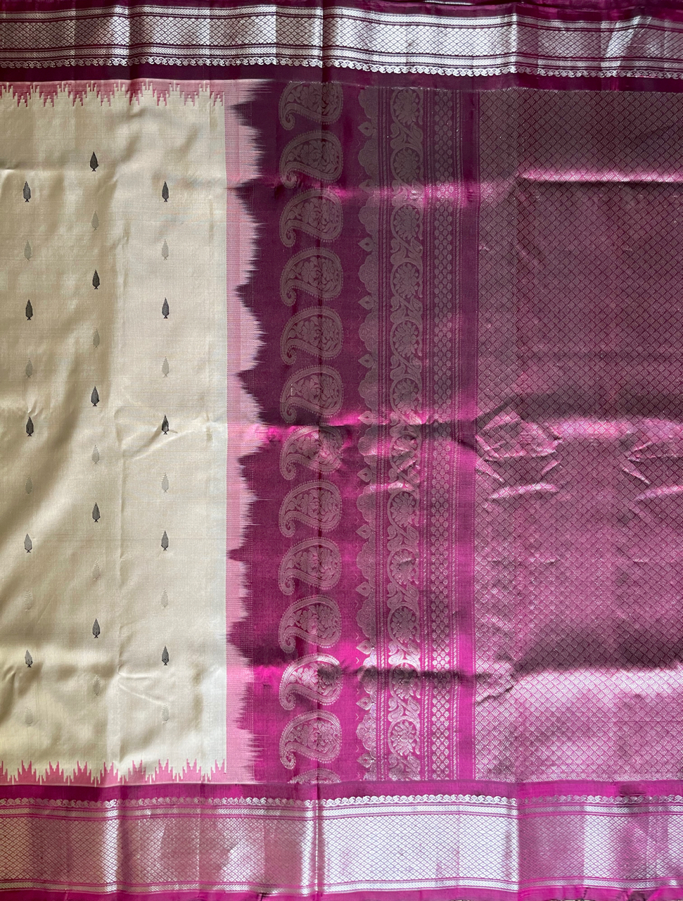 Gadwal silk handloom saree