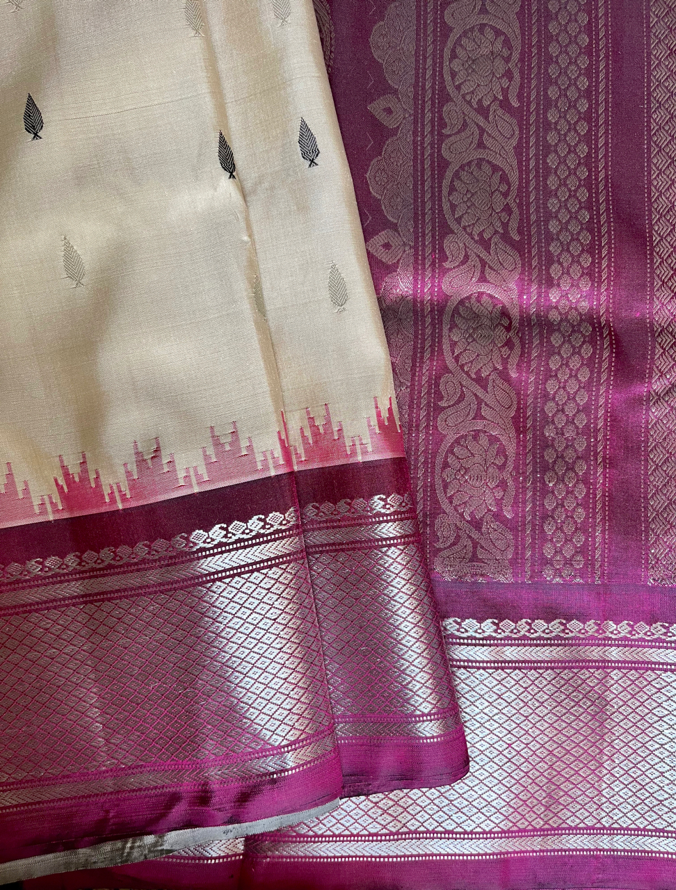 Gadwal silk handloom saree