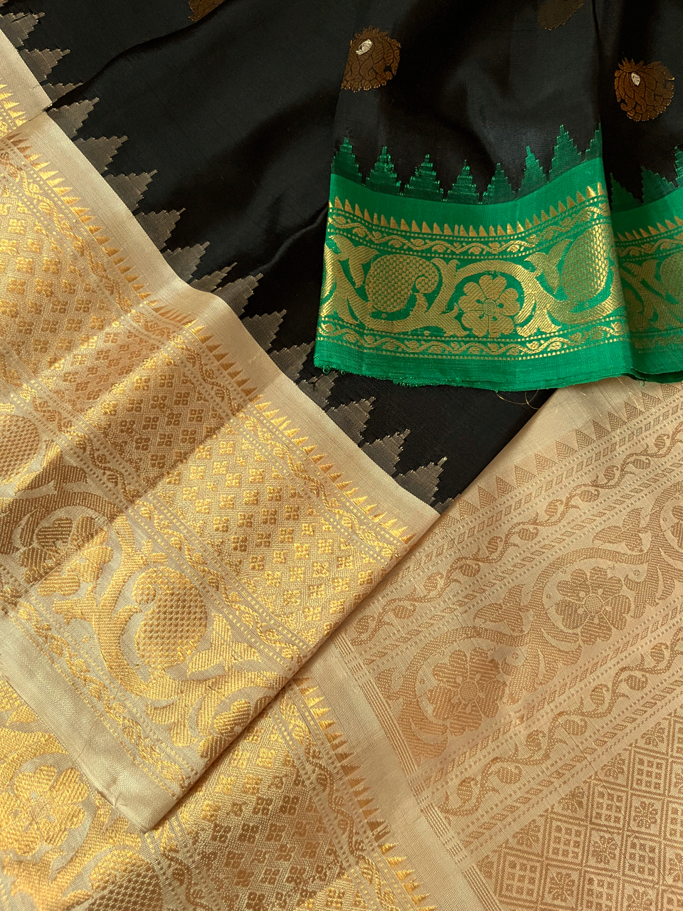 Gadwal silk handloom saree