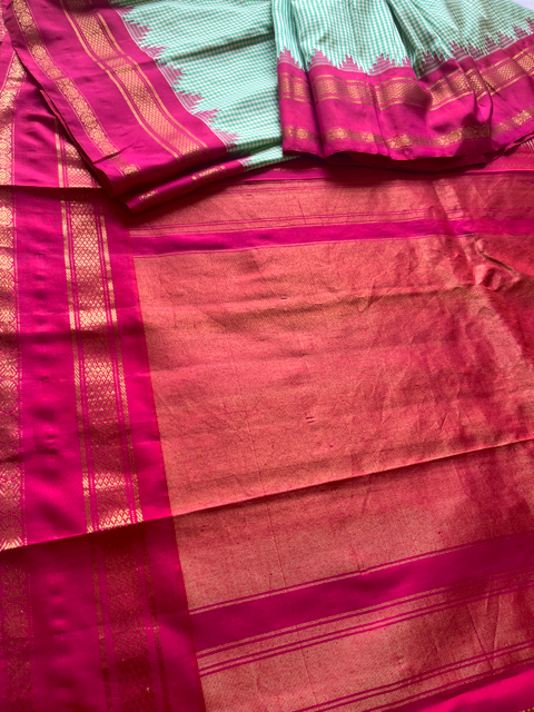 Gadwal silk handloom saree