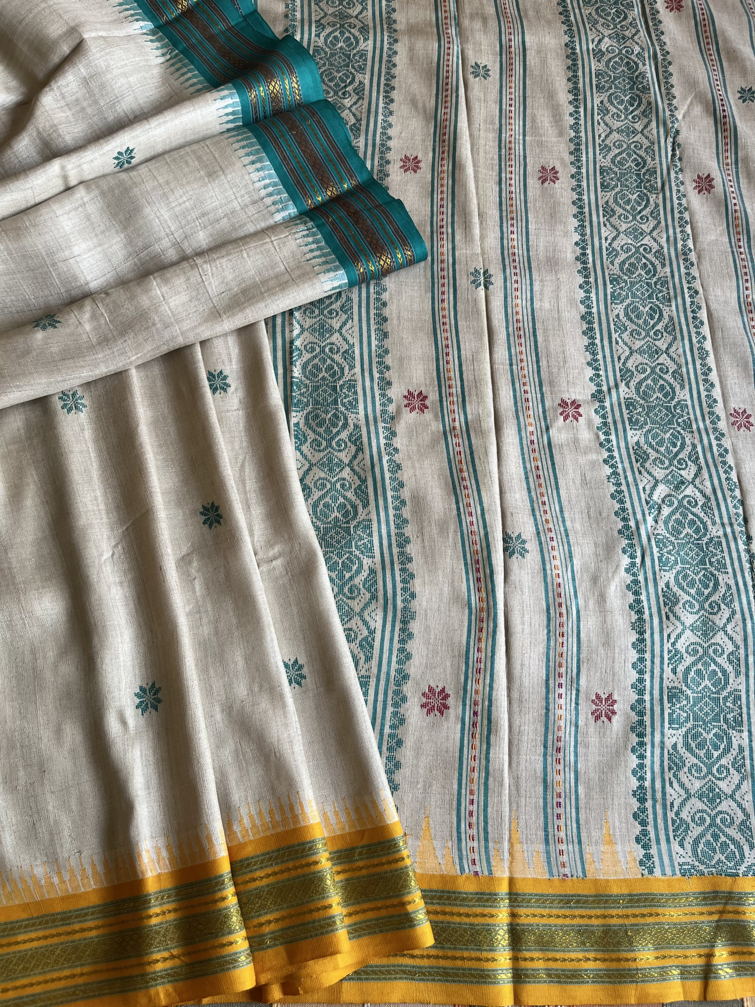 Vidarbha Tussar Jala pallu handloom saree