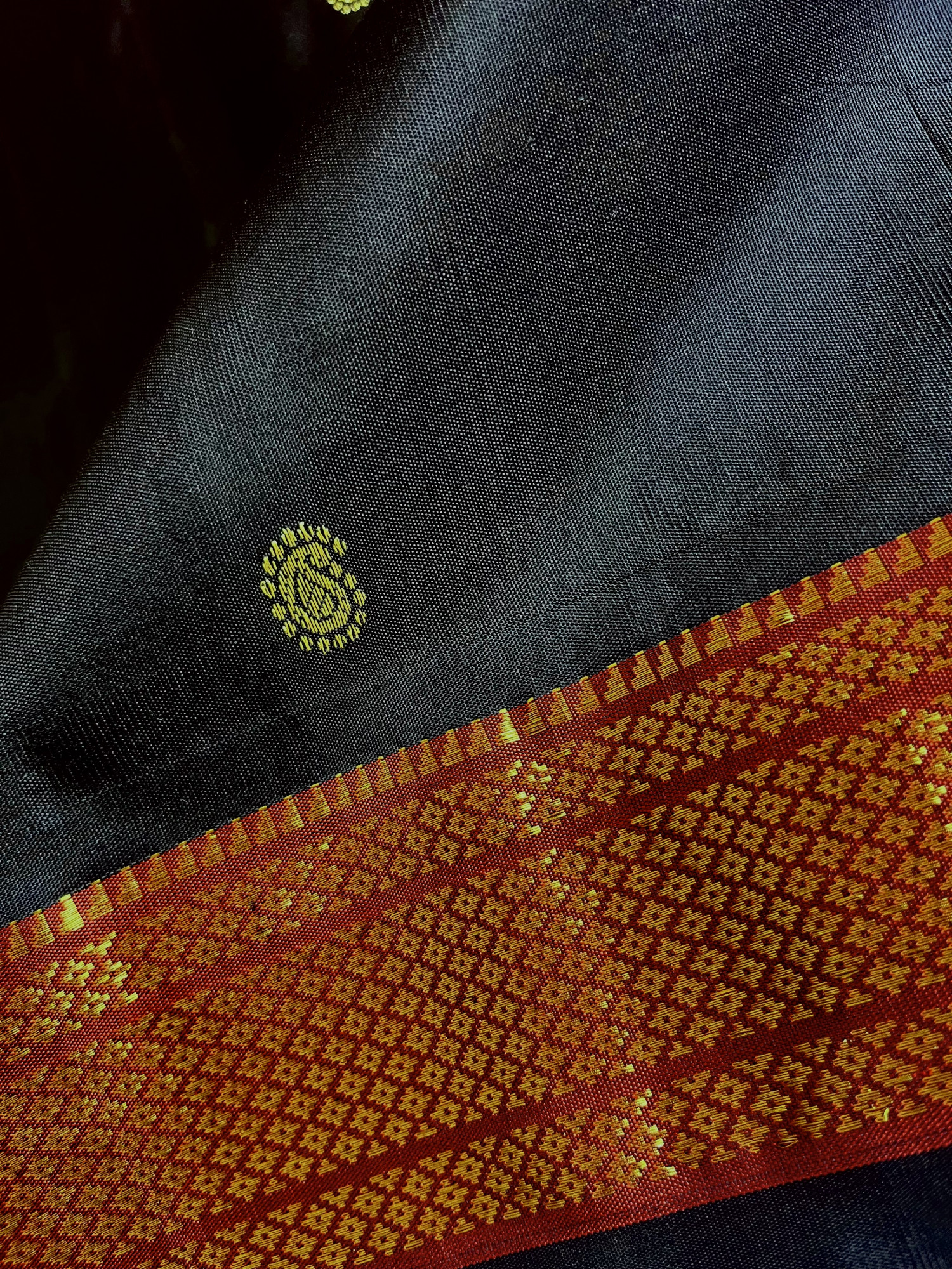 Paithani silk handloom saree