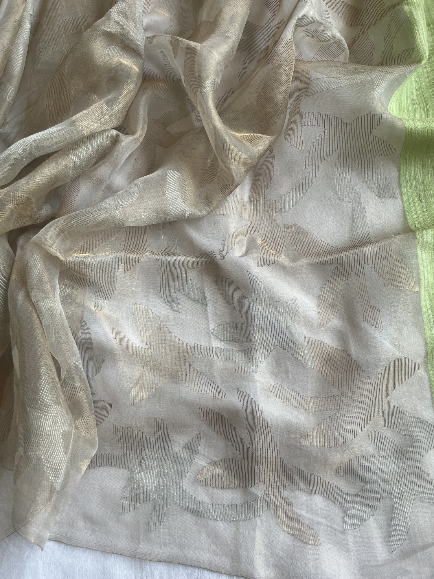 ByLoom Matka silk and tissue handloom saree