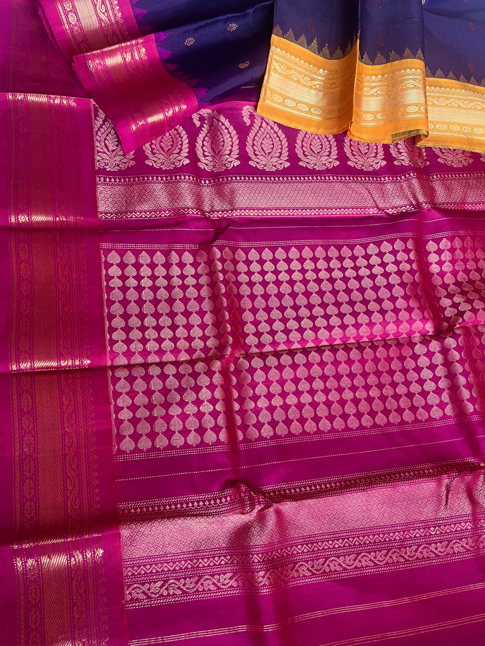 Gadwal silk-cotton handloom saree