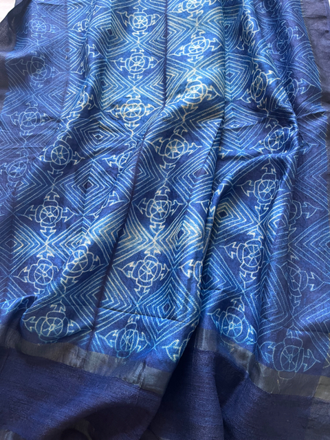 Nui Shibori Tussar silk dupatta