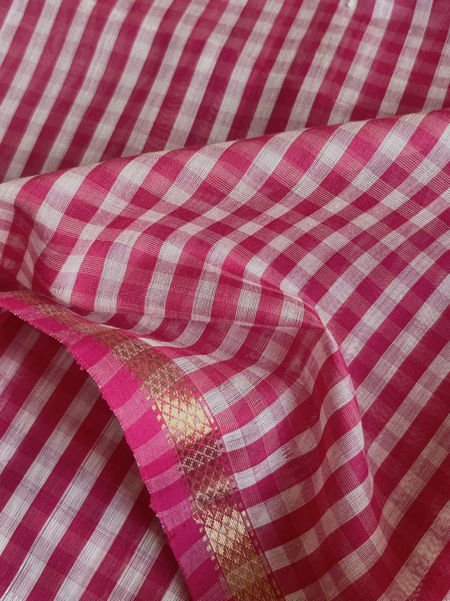 Maheshwari cotton-silk handloom saree Bright pink