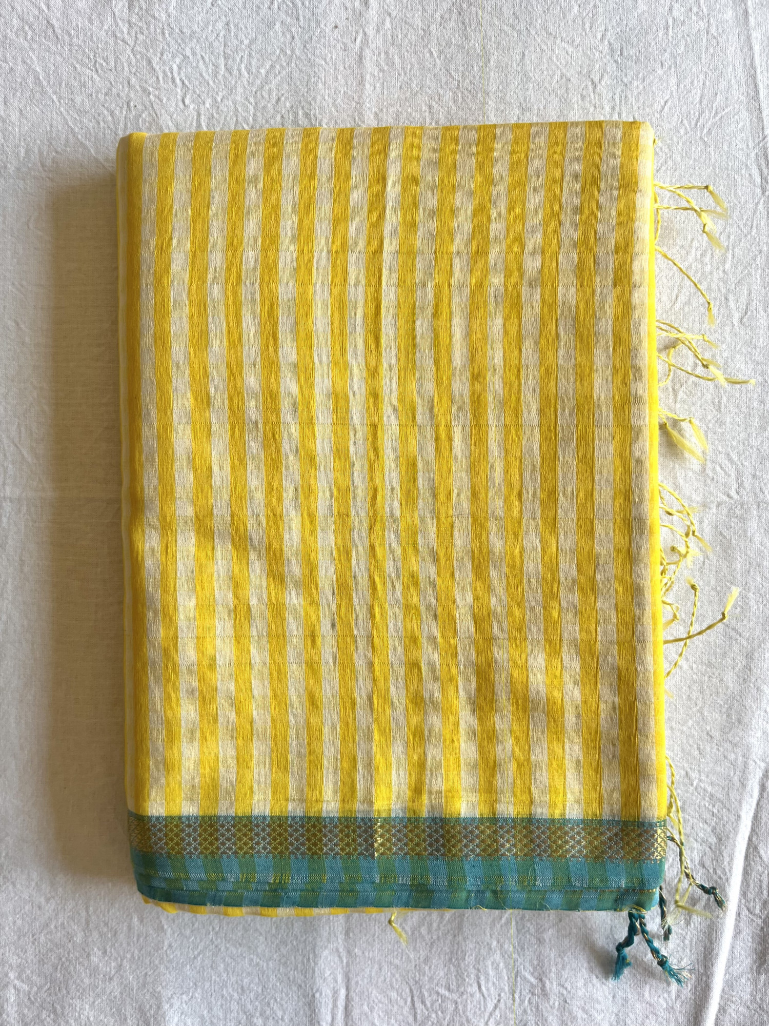 Maheshwari cotton-silk handloom saree Bright yellow turquoise