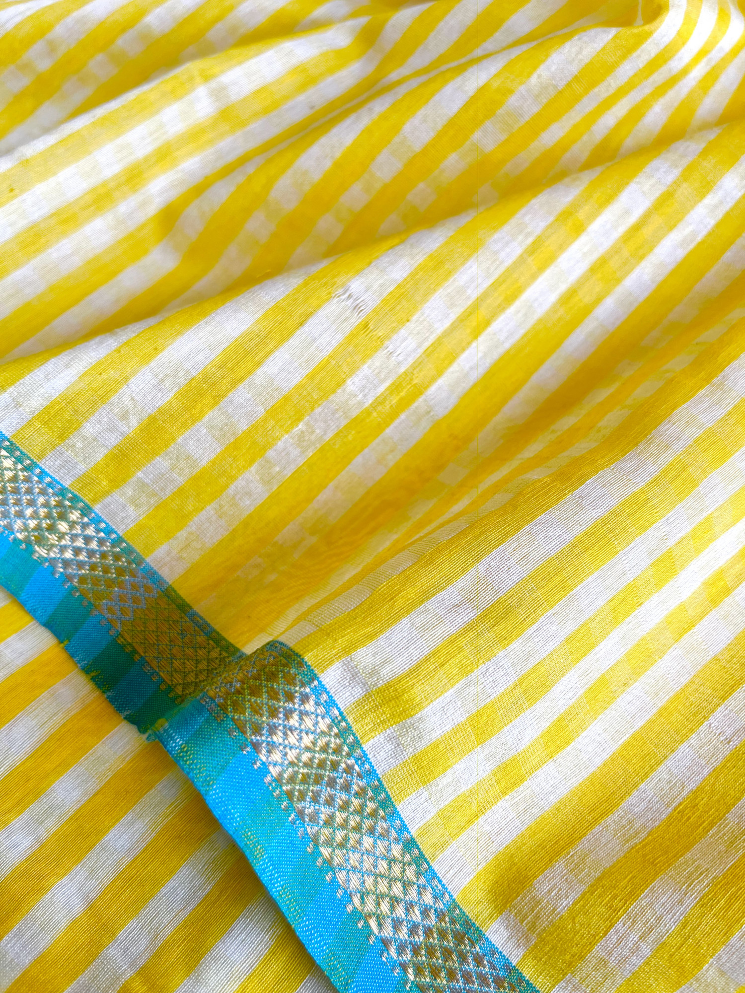 Maheshwari cotton-silk handloom saree Bright yellow turquoise
