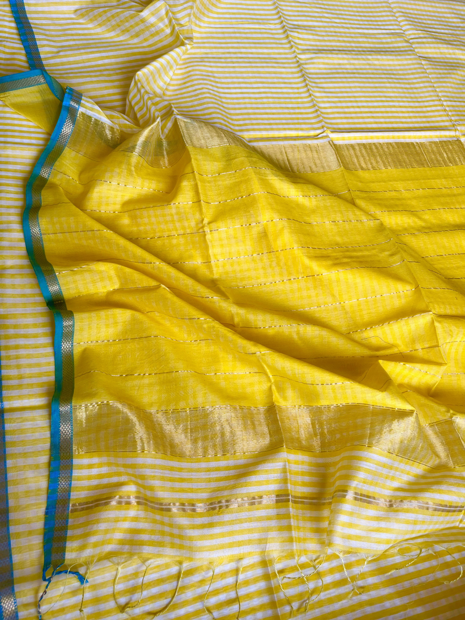 Maheshwari cotton-silk handloom saree Bright yellow turquoise