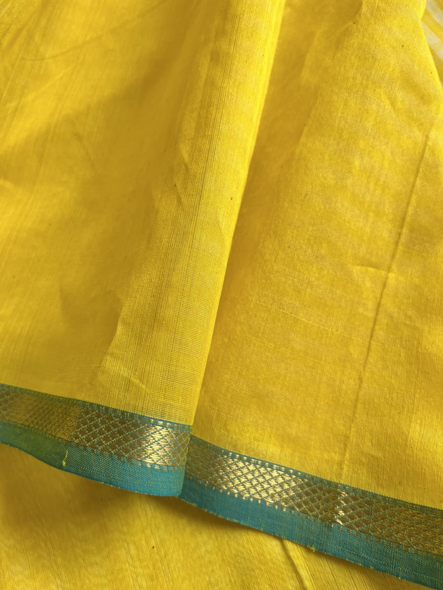 Maheshwari cotton-silk handloom saree Bright yellow turquoise