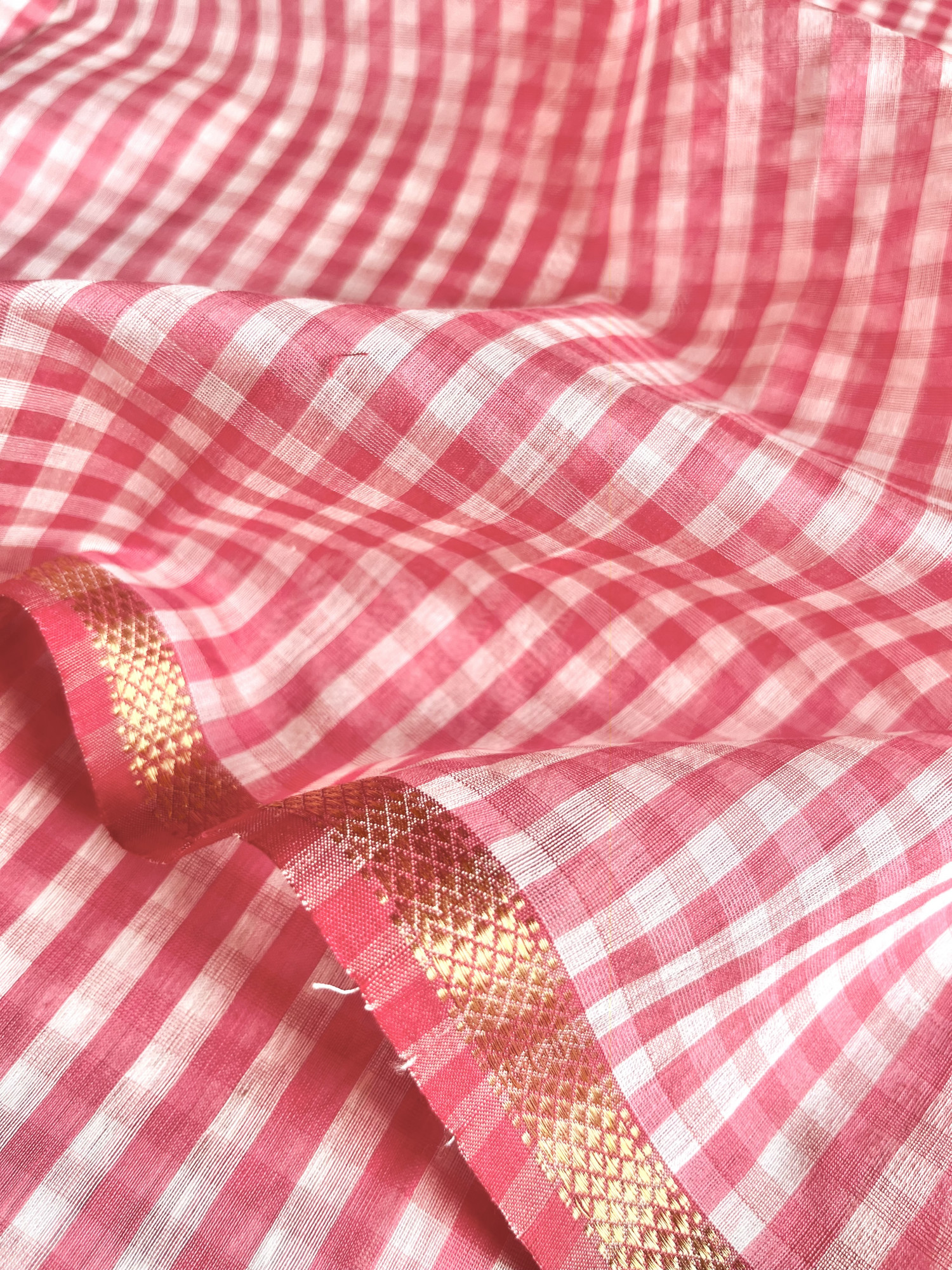 Maheshwari cotton-silk handloom saree Coral pink