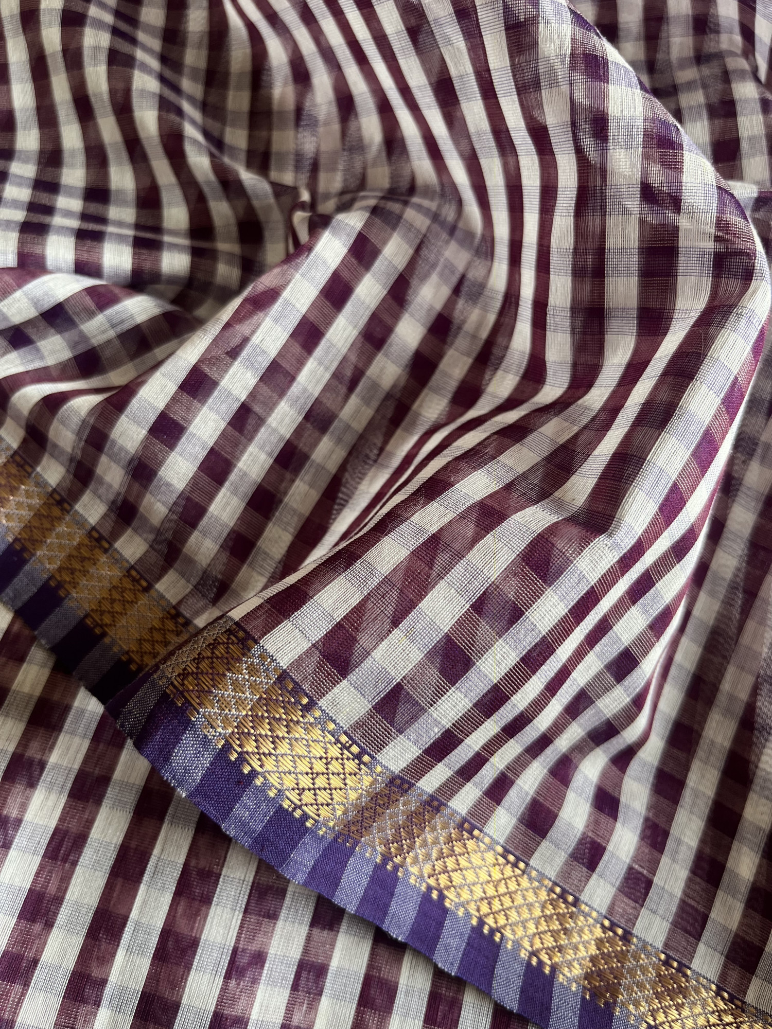 Maheshwari cotton-silk handloom saree Plum purple