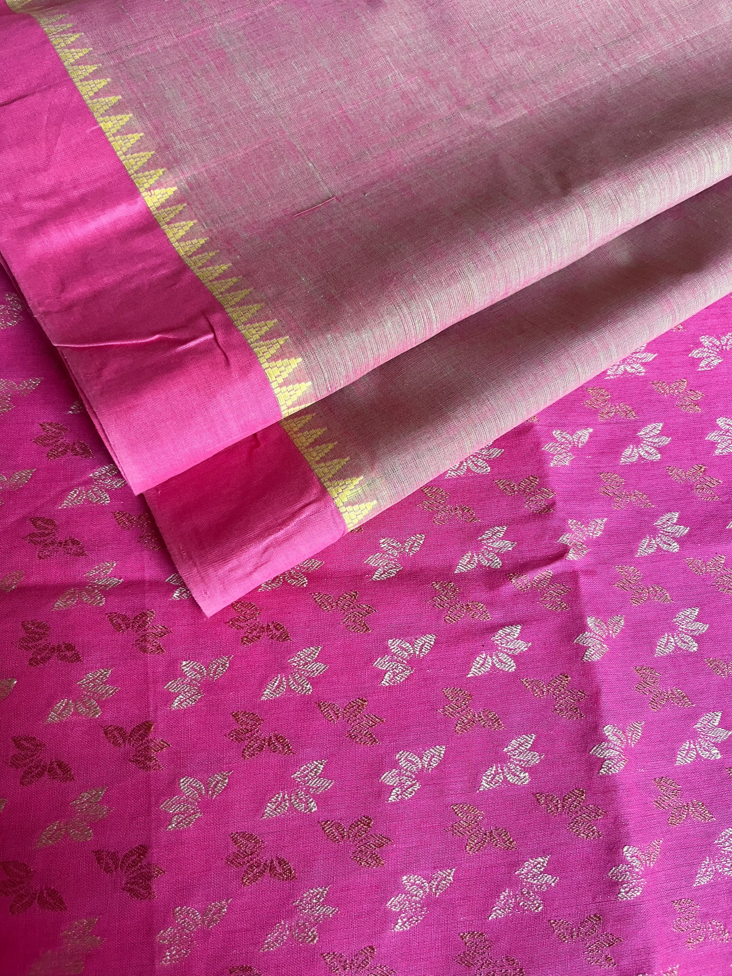 Andhra cotton handloom saree with floral cotton blouse piece