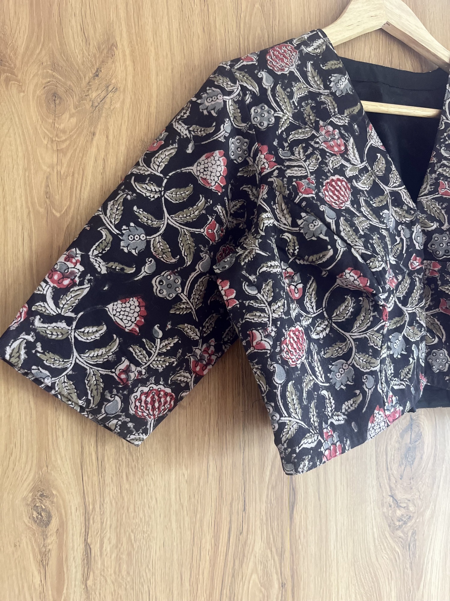 Kalamkari hand-spun cotton saree blouse