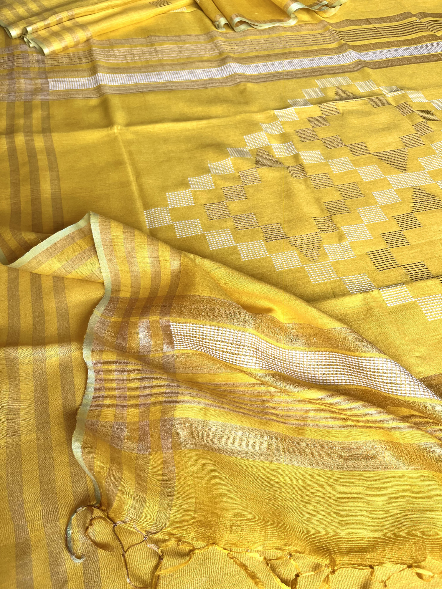 Bhagalpur silk handloom saree