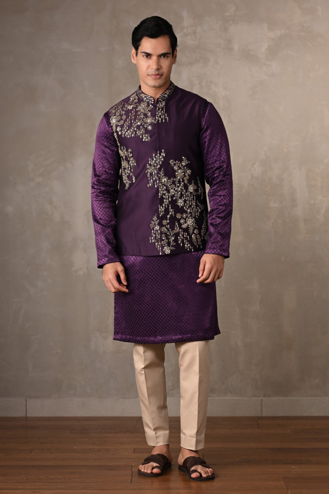 Royal Amethyst Embroidered Bundi Set