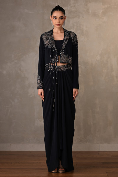 Blue Embroidered Georgette Drape Set With Jacket