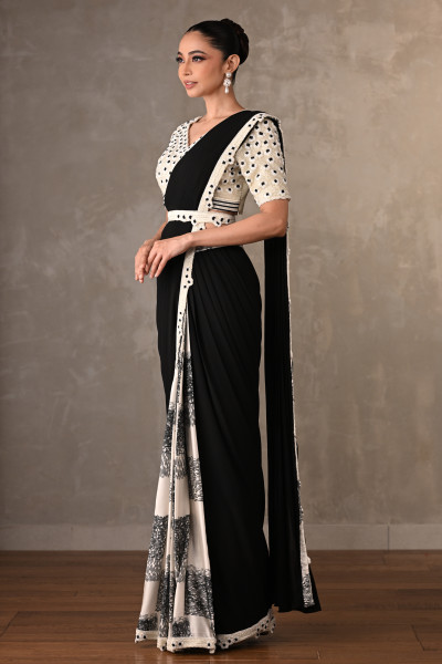 Off White-Black Contrast Floral Drape Saree