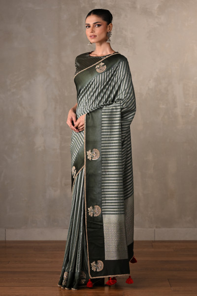 Opulent Green Banarasi Saree With Intricate Embroidery
