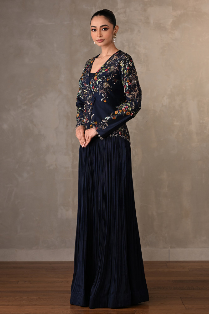 Blue Bloom Embellished Jacket With Pleated Pants