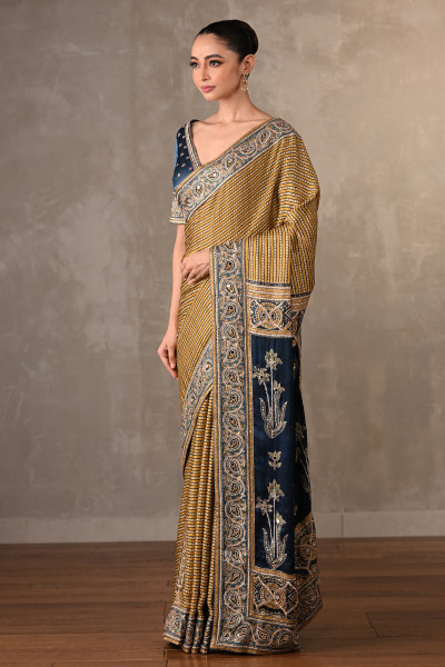 Golden Stripes Saree Set