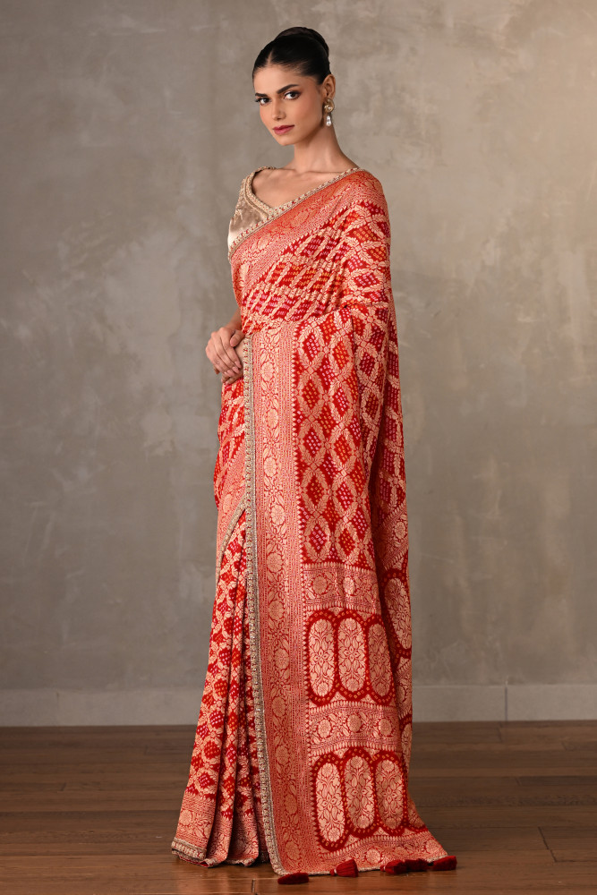 Royal Bandhej Elegance Saree Set