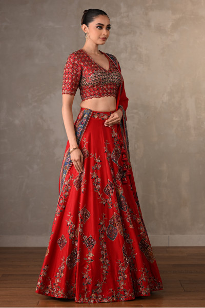 Red Silk Lehenga Set With Thread & Pearl Work