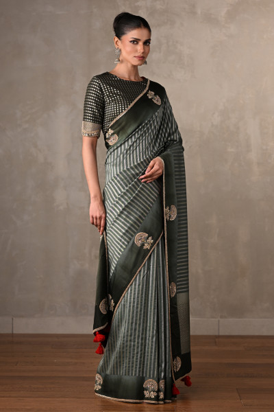 Opulent Green Banarasi Saree With Intricate Embroidery