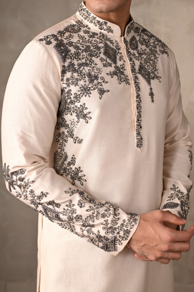 Ivory Chanderi Embroidered Kurta