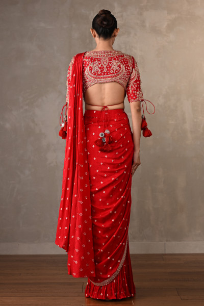 Zariya Red Embroidered Drape Saree